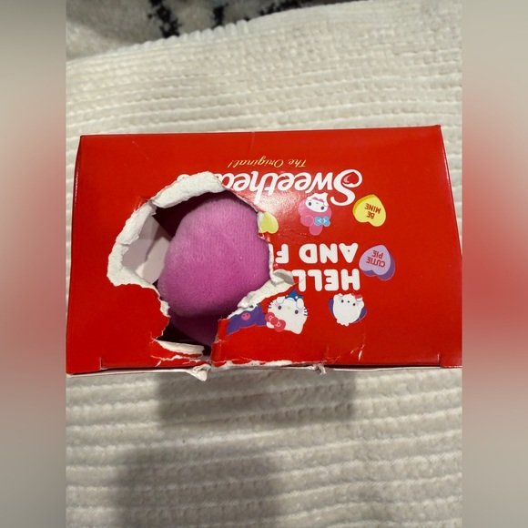 Hello Kitty and Friends Sweethearts Mystery Plush NEW Sealed Box Sanrio - Picture 5 of 7